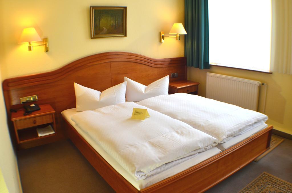 Hotel Fuerstenhof Rathenow Quarto foto